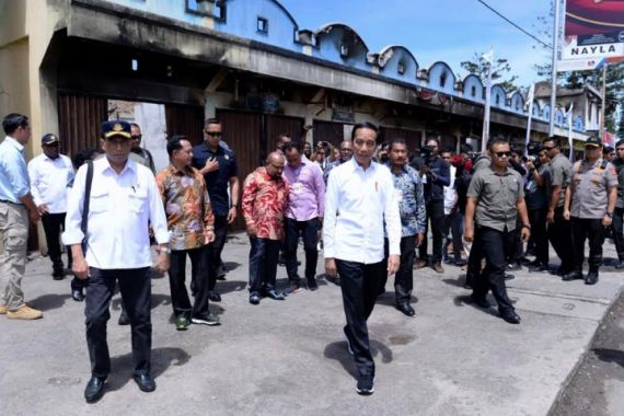 Jokowi Kerahkan Semua Elemen untuk Bangun Wamena Papua Lagi - JPNN.COM