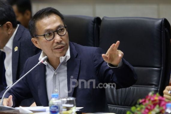 Ketua Komisi III DPR Kutuk Teror Bom Bunuh Diri di Polres Medan - JPNN.COM