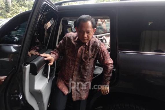 Mendagri Tito Dapat Peringatan Langsung dari Jokowi - JPNN.COM