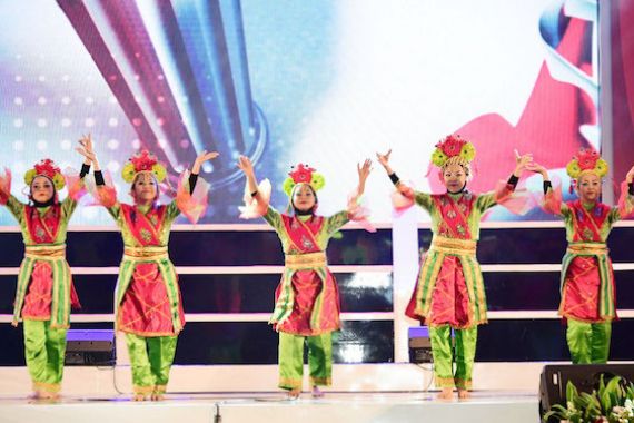 Seni Budaya dan Kreatif Meriahkan Pembukaan Final LCC 4 Pilar MPR 2019 - JPNN.COM