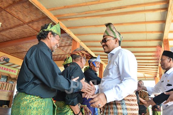 Jazilul Fawaid: Pendekar Silat Bawean Penjaga Islam dan Pancasila - JPNN.COM