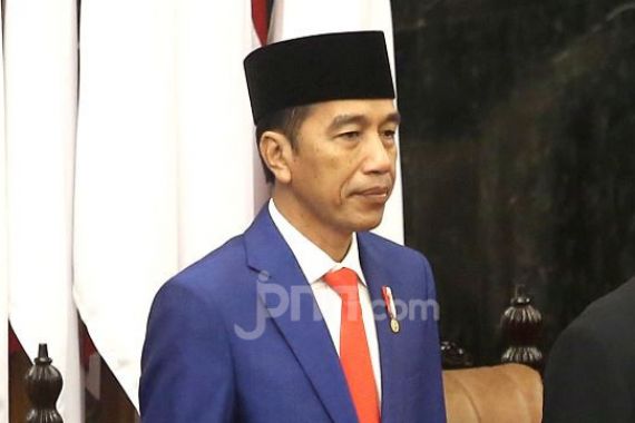 Jokowi Perintahkan LKPP Persulit Pengadaan Barang Impor - JPNN.COM