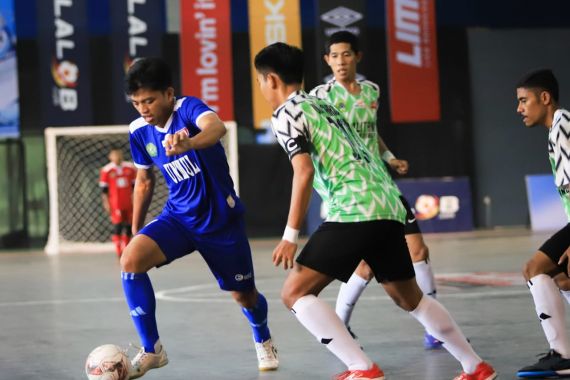 Politani Samarinda Rebut Tiket LIMA Futsal Final Nationals - JPNN.COM