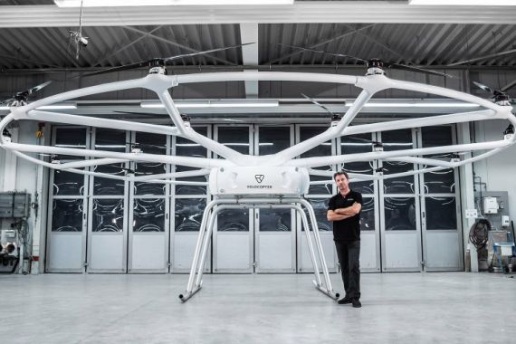 Drone Ini Sanggup Terbangkan Skutik Bongsor Xmax atau Forza - JPNN.COM