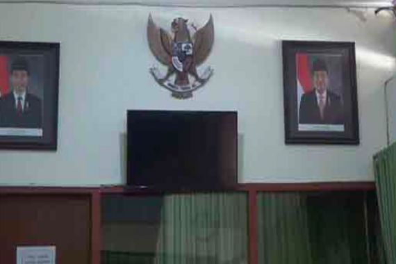 Gambar Jusuf Kalla Masih Terpasang, Mana Foto Wapres Ma'ruf Amin? - JPNN.COM