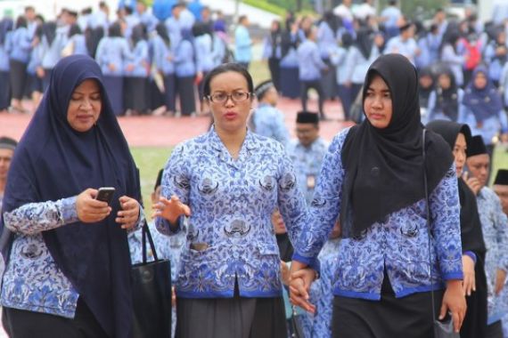 5 Berita Terpopuler: Wajib Dibaca PNS, Kabar Gembira untuk Honorer, Gubernur Gorontalo Pusing - JPNN.COM
