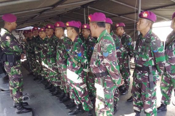 Tiba di Dermaga Tarebung, Satuan Amfibi TNI AL Langsung Bergerak - JPNN.COM