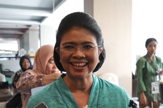 Gusti Putri: Batik, Tenun dan Lurik Indonesia Sudah Kekinian - JPNN.COM