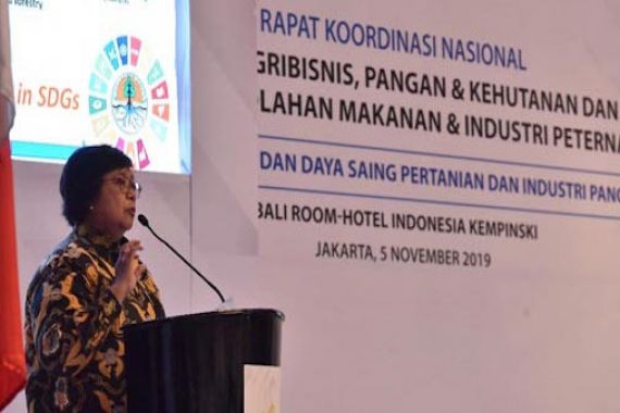 Menteri Siti Nurbaya Ajak Anggota KADIN Buka Lapangan Kerja - JPNN.COM