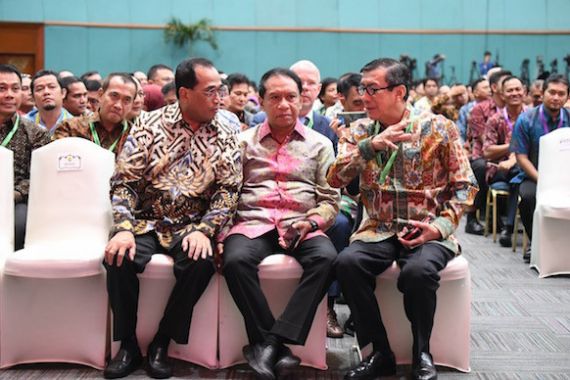 Menpora Hadiri Rakornas Pengadaan Barang dan Jasa Pemerintah 2019 - JPNN.COM