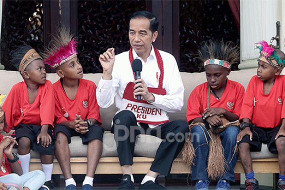 Jokowi Hidupkan Lagi Wakil Panglima TNI yang Dihapus Gus Dur 19 Tahun Lalu - JPNN.COM