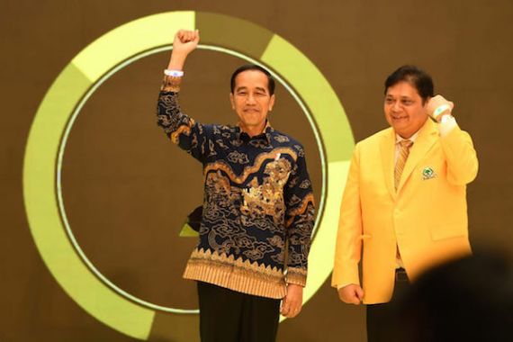 Apresiasi Tinggi Jokowi untuk Airlangga Hartarto Pasti Didasari Data - JPNN.COM