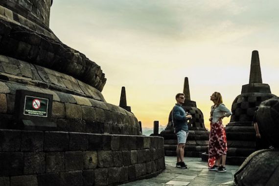 Imbas Corona, Candi Borobudur, Prambanan dan Ratu Boko Sepi Wisman - JPNN.COM
