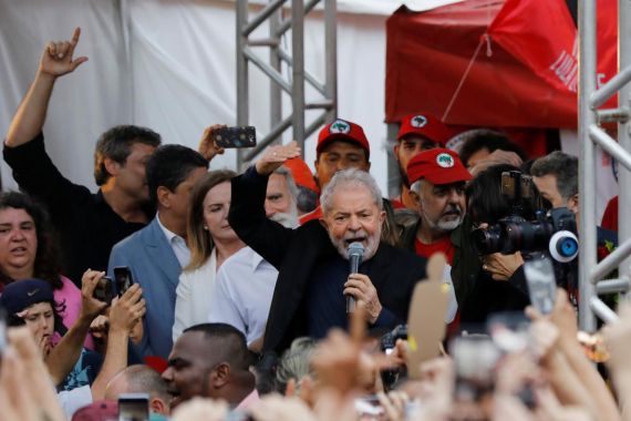 Bebas dari Penjara, Eks Presiden Brasil Langsung Ajak Pendukung Demo - JPNN.COM
