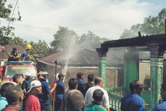 Kebakaran, Nenek Nursini Tewas Terpanggang dalam Rumah - JPNN.COM