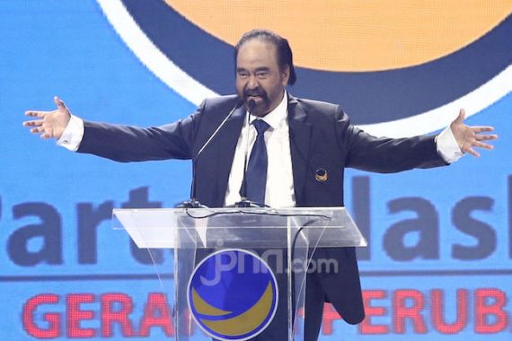 Surya Paloh Merasa Dicurigai Jokowi, Istana: Itu Humor - JPNN.COM