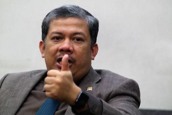 Fahri Hamzah Tegur Jubir Presiden yang Bicara Pecundang Politik - JPNN.COM