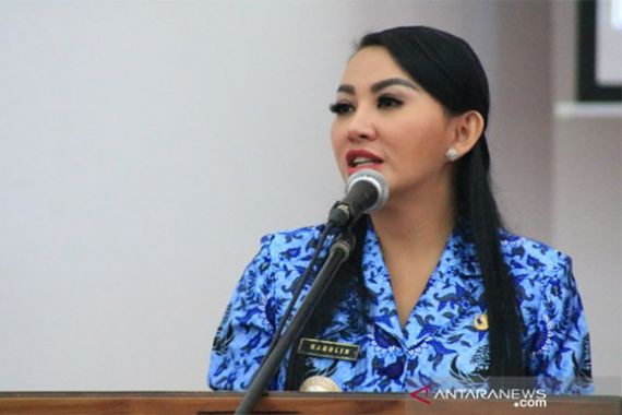 Soal Desa Hantu, Bupati Cantik Ini Sentil Sri Mulyani - JPNN.COM