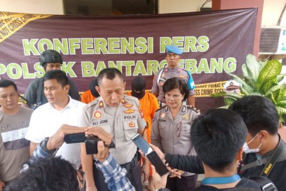 Kawanan Pencuri Spesialis Ganjal ATM Ditangkap Aparat Polsek Bantargebang - JPNN.COM