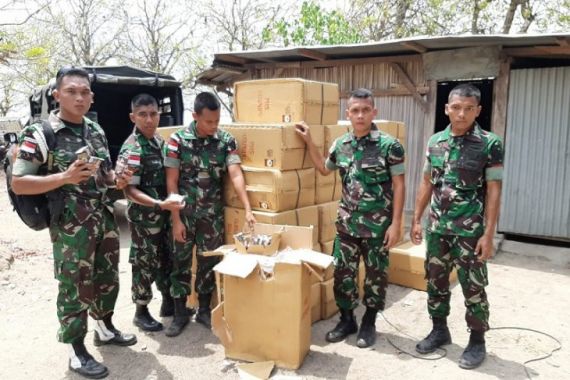 Puluhan Dus Tembakau Ilegal Gagal Diselundupkan ke Timor Leste - JPNN.COM