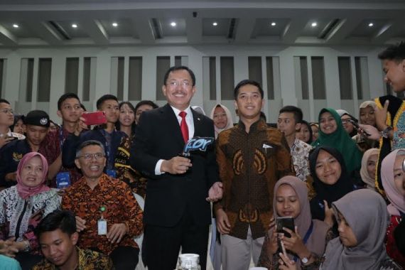 FOR 11 Ajak Pelajar Indonesia Berkolaborasi Menuju Generasi Emas - JPNN.COM
