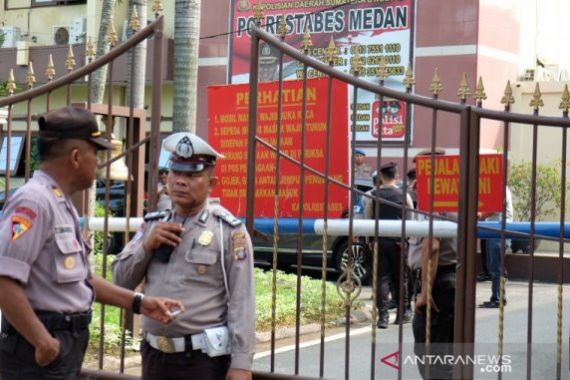 Densus 88 Gerak Cepat, Usut Bom Bunuh Diri di Mapolrestabes Medan - JPNN.COM