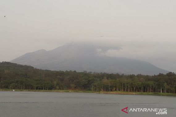 Waspada Gempa Susulan Gunung Lemongan Lumajang - JPNN.COM