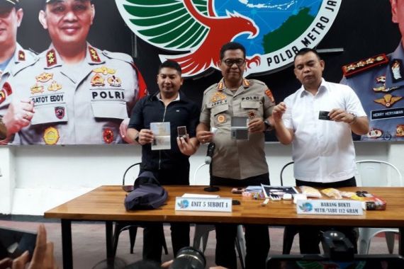 Detik-detik SA Berusaha Merebut Senjata Api Milik Polisi, Dor! - JPNN.COM