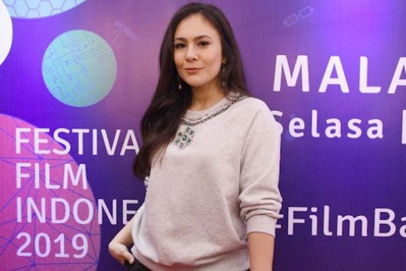 Film Jakarta Vs Everybody, Wulan Guritno Sebut Jangan Fokus di Adegan Itu Saja - JPNN.COM