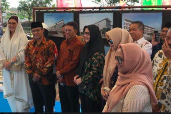Bambang Soesatyo: Berbahagialah Orang yang Diberikan Kesempatan Memuliakan Masjid - JPNN.COM
