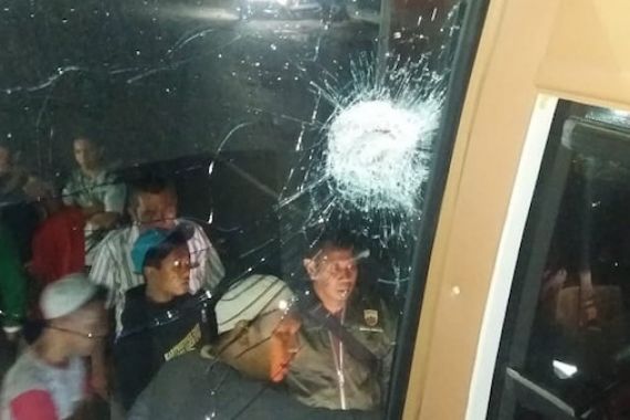 PSMS Medan Gagal Promosi ke Liga 1, Bus Pemain Dilempari Batu di Labura - JPNN.COM
