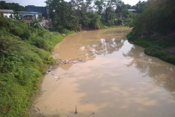 Sanksi Berat Bagi Perusahaan Pertambangan Pasir yang Buang Limbah ke Sungai - JPNN.COM
