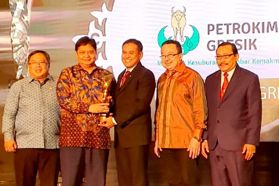 4 Anak Usaha Pupuk Indonesia Boyong Penghargaan SNI Award 2019 - JPNN.COM