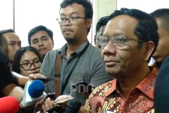 Mahfud Mengaku Jurnalis AS Telah Dibebaskan - JPNN.COM