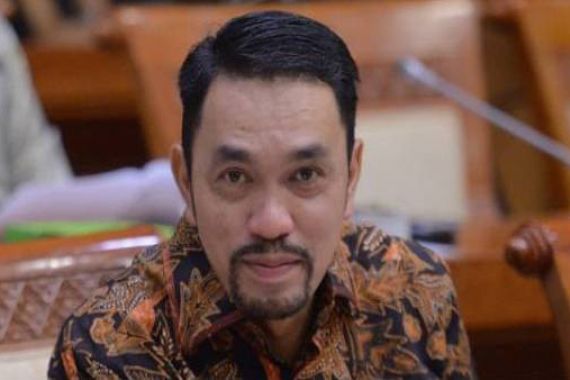 Sahroni: OTT Komisioner KPU Bukti KPK di Bawah Firli Cs Tetap Garang - JPNN.COM