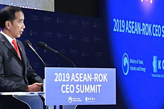 Jokowi Bicara Terobosan Energi Terbarukan di ASEAN-RoK - JPNN.COM