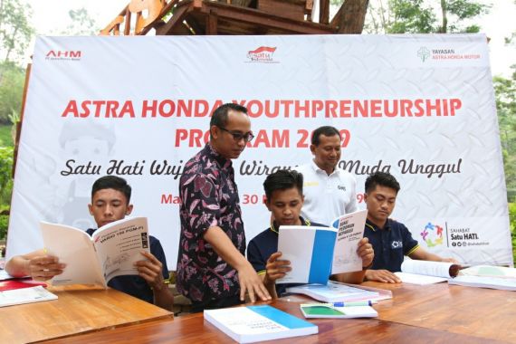Yayasan AHM Kembali Menggelar Astra Honda Youthpreunership Program II - JPNN.COM