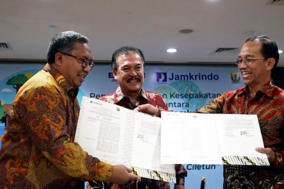 Perum Jamkrindo Jalin Kerja Sama Dengan Pemkab Sukabumi - JPNN.COM