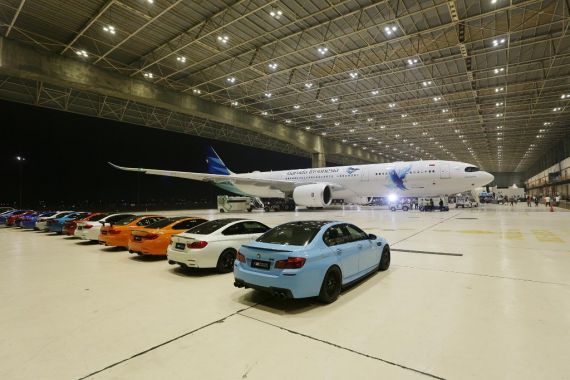 BMW dan Garuda Indonesia Luncurkan Program Penjualan Inovatif - JPNN.COM