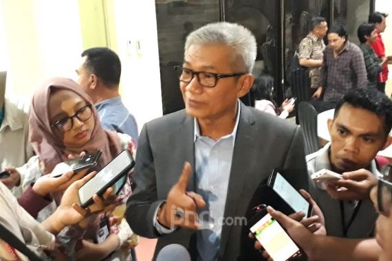 Kang Agun Khawatirkan Golkar Bakal Pecah Lagi Gara-gara Airlangga - JPNN.COM