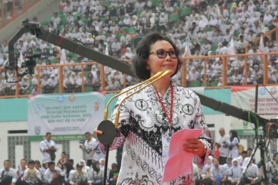 5 Berita Terpopuler: PGRI dan Guru Honorer, Pak Jokowi Harus Lihat Fakta di Jerman - JPNN.COM