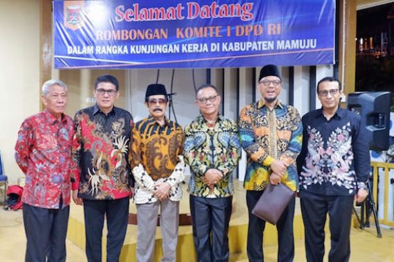 Bertemu Komite I DPD RI, Bupati Mamuju Ungkap Permasalahan di Sulawesi Barat - JPNN.COM