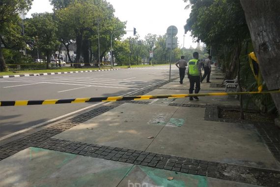 Usut Pemilik Granat Asap yang Meledak di Monas, Polda Metro Jaya Bentuk Satgas - JPNN.COM