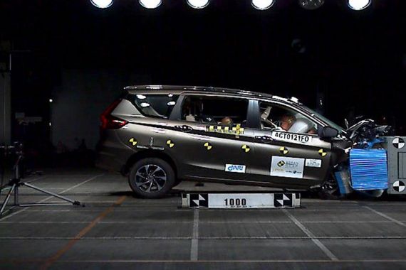 Suzuki Ertiga Terbaru Raih Bintang Lima di ASEAN NCAP - JPNN.COM