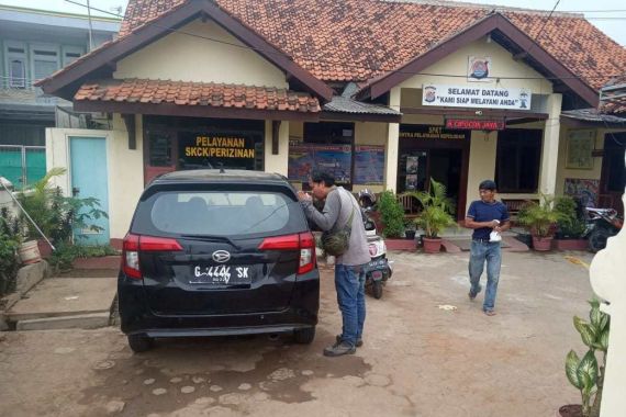 Polisi Ungkap Kasus Penggelapan Mobil - JPNN.COM