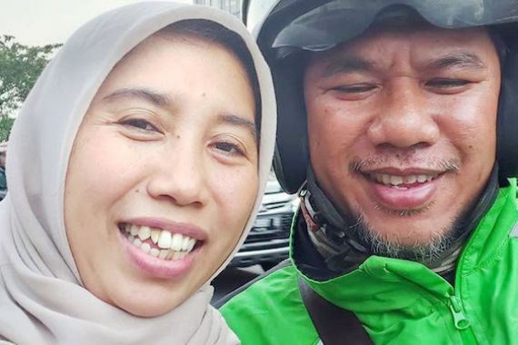 Cerita Haru Aktivis Kemanusiaan Dibonceng Driver Ojol Penyandang Disabilitas - JPNN.COM