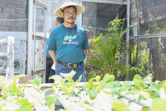 Mentan Bicara Semangat Pertanian dan Program KUR di Kampung Sayur, - JPNN.COM