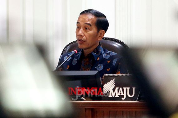Rapat di Istana, Pak Jokowi Tak Bosan Bicara soal Pengurangan Impor - JPNN.COM