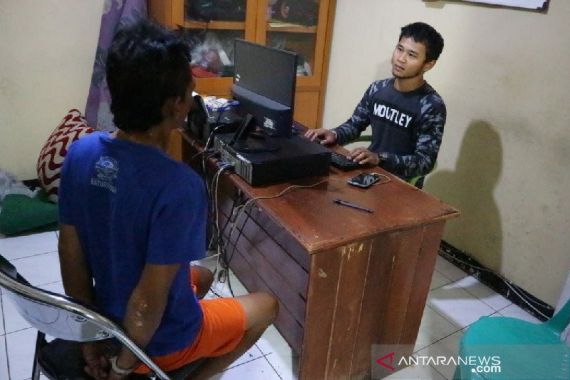 HS Disergap Polisi di Tempat Parkir Rumah Sakit - JPNN.COM