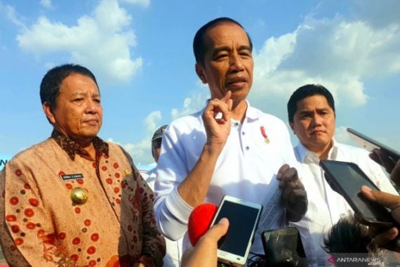 Jokowi Melirik Erick Thohir, Minta Masalah Jiwasraya Diselesaikan - JPNN.COM